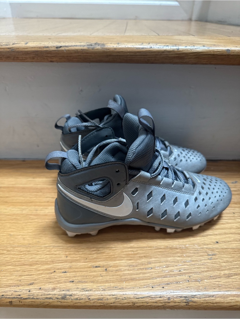 4.5 Y Nike Huarache 5 Lax Lacrosse Cleats